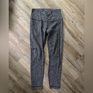 Lululemon grey/black/white 6 leggings